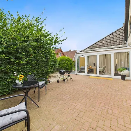 - By Living 아파트 *